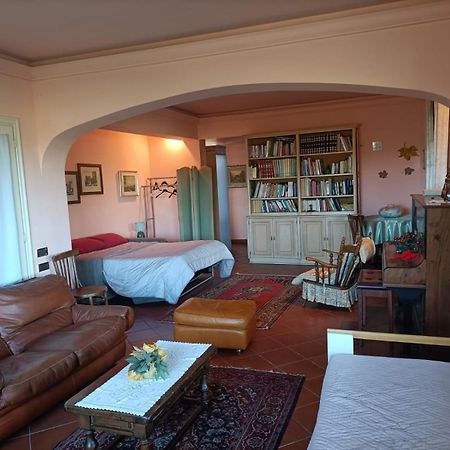 Alloggio Nella Villa Dell'Edera Acqui Terme Exterior foto